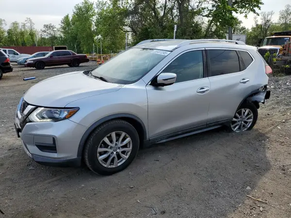 KNMAT2MT4JP593513 2018 NISSAN ROGUE - Image 1
