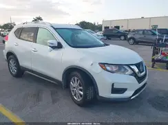 KNMAT2MT4JP595598 2018 NISSAN ROGUE