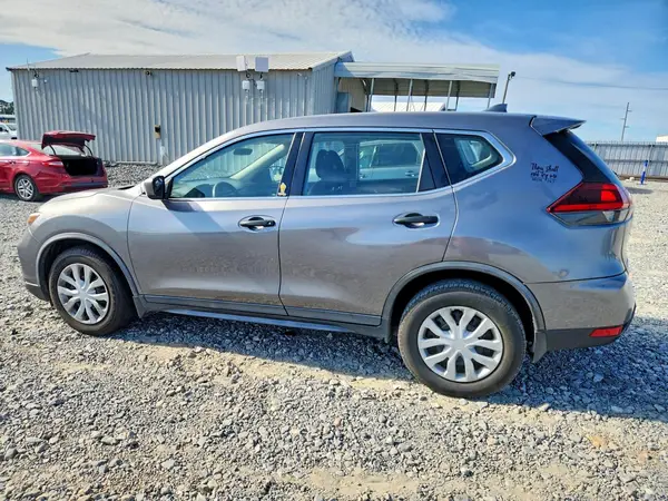 KNMAT2MT4JP609581 2018 NISSAN ROGUE - Image 2