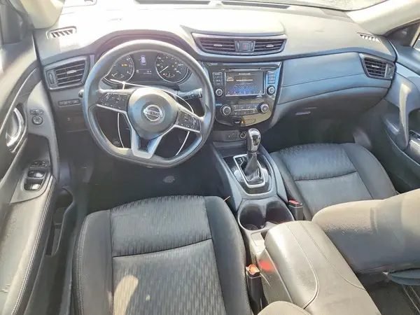 KNMAT2MT4JP609581 2018 NISSAN ROGUE - Image 8