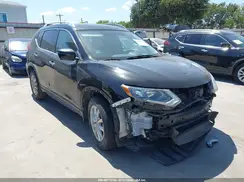 KNMAT2MT4JP618054 2018 NISSAN ROGUE