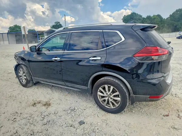 KNMAT2MT4JP623206 2018 NISSAN ROGUE - Image 2