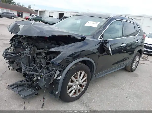 KNMAT2MT4KP507621 2019 NISSAN ROGUE - Image 2