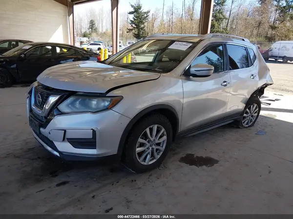 KNMAT2MT4KP507649 2019 NISSAN ROGUE - Image 2