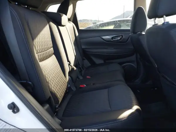 KNMAT2MT4KP511619 2019 NISSAN ROGUE - Image 8