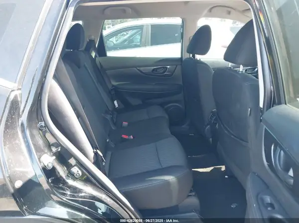 KNMAT2MT4KP560724 2019 NISSAN ROGUE - Image 8
