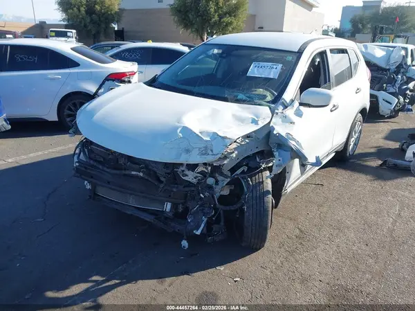 KNMAT2MT4KP560870 2019 NISSAN ROGUE - Image 2