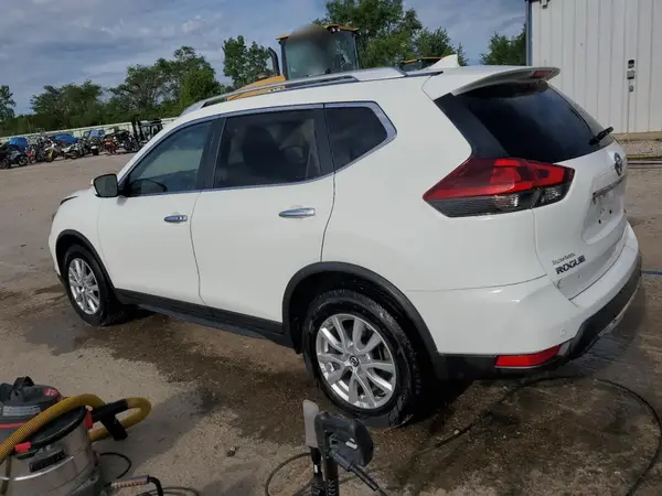 KNMAT2MT4LP504025 2020 NISSAN ROGUE - Image 2