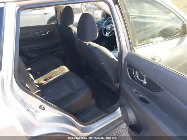 KNMAT2MT4LP523111 2020 NISSAN ROGUE - Image 8