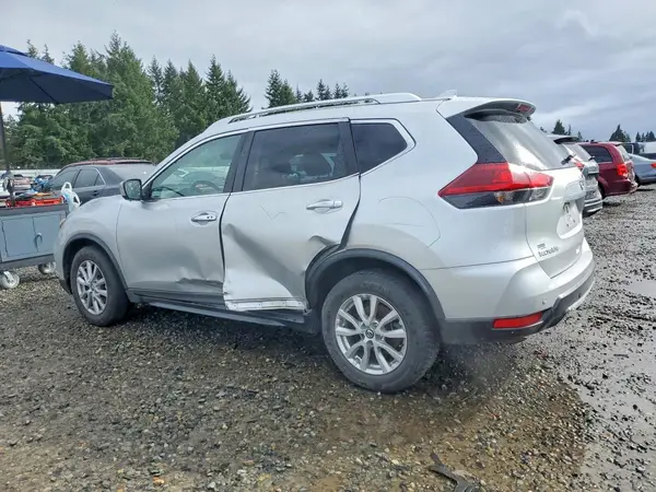 KNMAT2MT4LP527076 2020 NISSAN ROGUE - Image 2