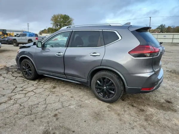 KNMAT2MT4LP528583 2020 NISSAN ROGUE - Image 2