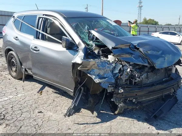 KNMAT2MT5GP592783 2016 NISSAN ROGUE - Image 1
