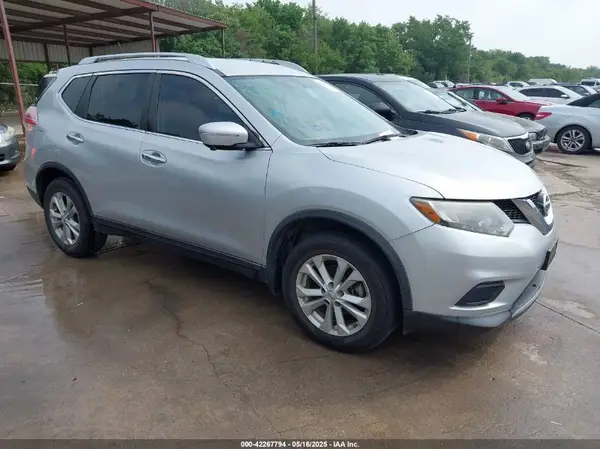 KNMAT2MT5GP595134 2016 NISSAN ROGUE - Image 1