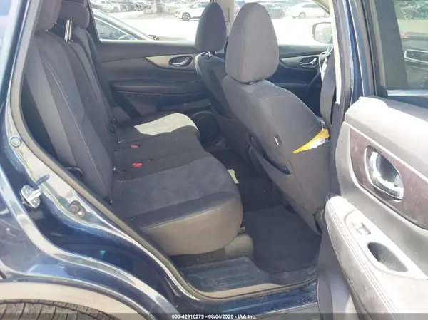 KNMAT2MT5GP610568 2016 NISSAN ROGUE - Image 8