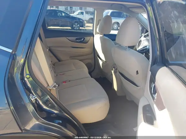KNMAT2MT5GP611185 2016 NISSAN ROGUE - Image 8