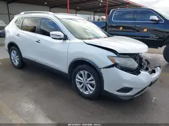 KNMAT2MT5GP621795 2016 NISSAN ROGUE