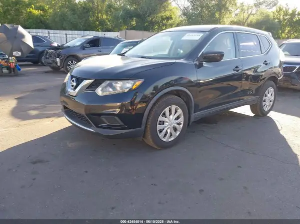 KNMAT2MT5GP623546 2016 NISSAN ROGUE - Image 2