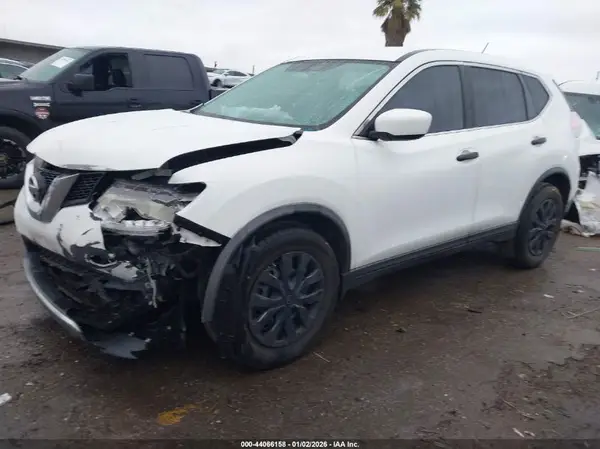 KNMAT2MT5GP640055 2016 NISSAN ROGUE - Image 2