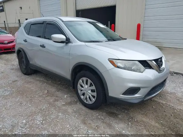 KNMAT2MT5GP650911 2016 NISSAN ROGUE - Image 1