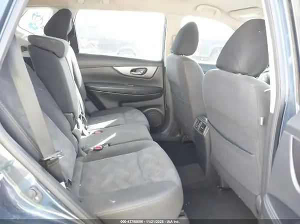 KNMAT2MT5GP651220 2016 NISSAN ROGUE - Image 8