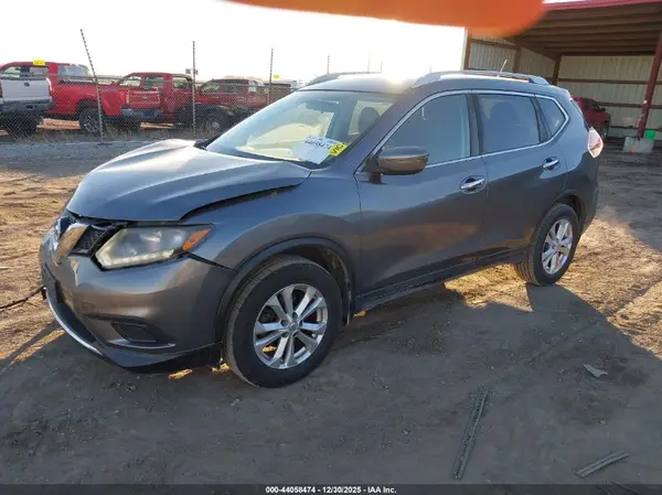 KNMAT2MT5GP666901 2016 NISSAN ROGUE - Image 2