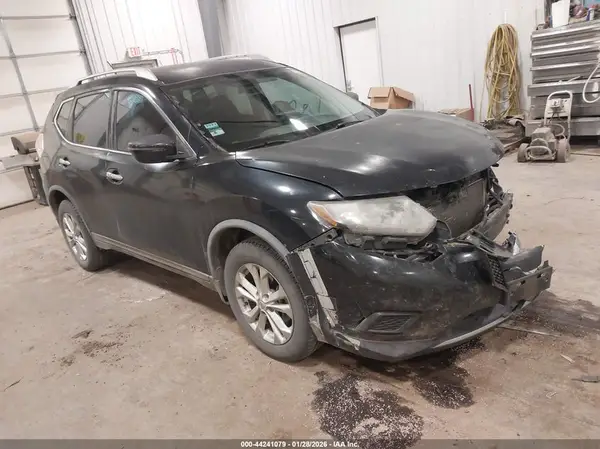 KNMAT2MT5GP672598 2016 NISSAN ROGUE - Image 1