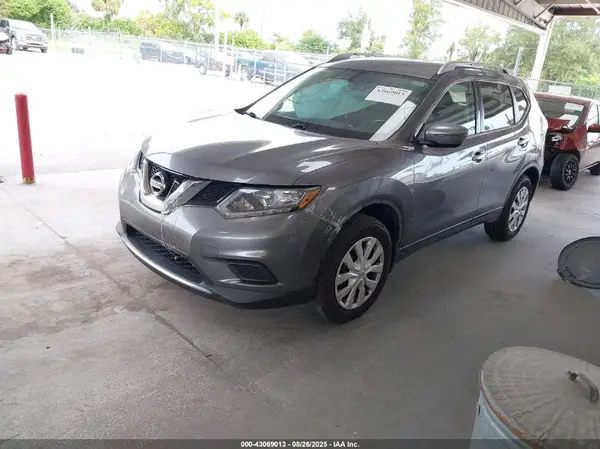 KNMAT2MT5GP678689 2016 NISSAN ROGUE - Image 2