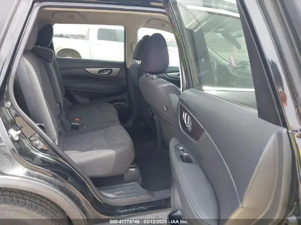 KNMAT2MT5GP680801 2016 NISSAN ROGUE - Image 8