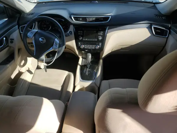 KNMAT2MT5GP681205 2016 NISSAN ROGUE - Image 8