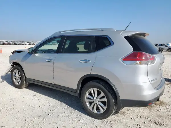 KNMAT2MT5GP694990 2016 NISSAN ROGUE - Image 2
