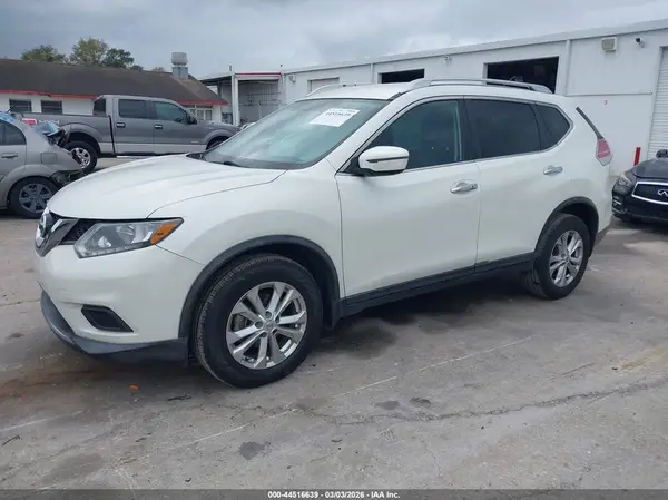 KNMAT2MT5GP697498 2016 NISSAN ROGUE - Image 2