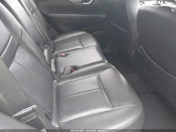 KNMAT2MT5GP697498 2016 NISSAN ROGUE - Image 8