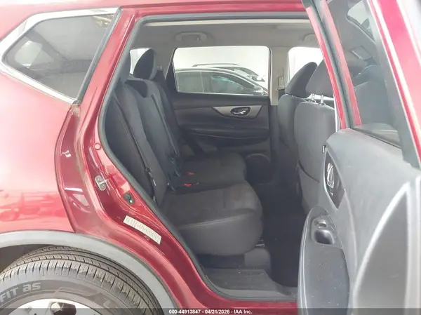 KNMAT2MT5GP711688 2016 NISSAN ROGUE - Image 8
