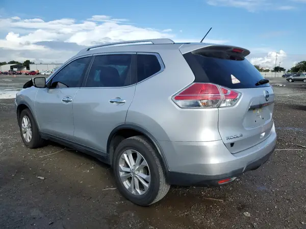 KNMAT2MT5GP715238 2016 NISSAN ROGUE - Image 2
