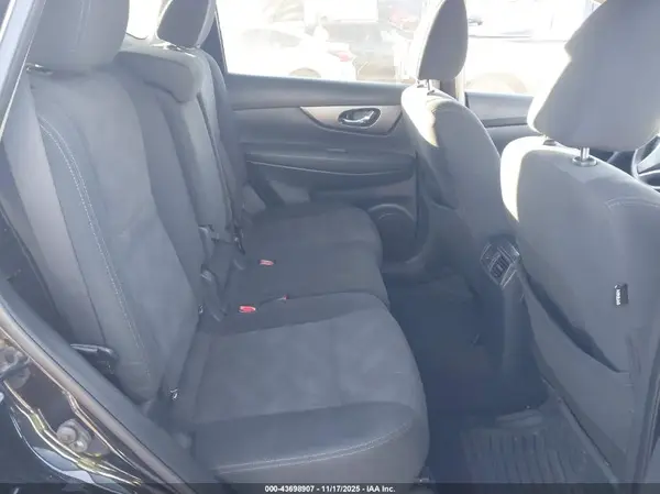 KNMAT2MT5GP716387 2016 NISSAN ROGUE - Image 8