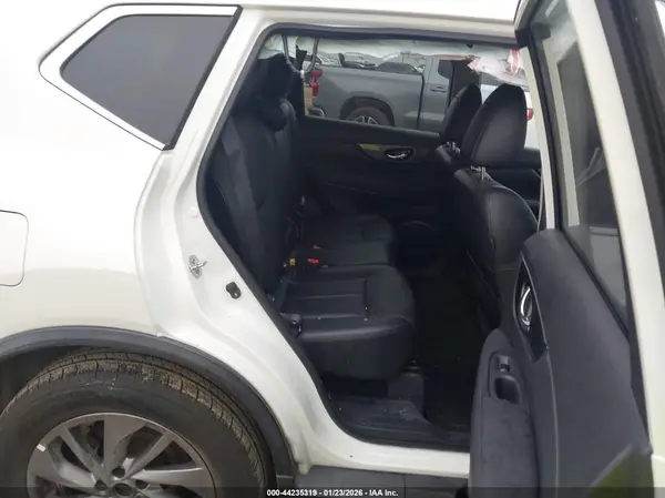 KNMAT2MT5GP723923 2016 NISSAN ROGUE - Image 8