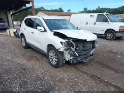 KNMAT2MT5HP507975 2017 NISSAN ROGUE