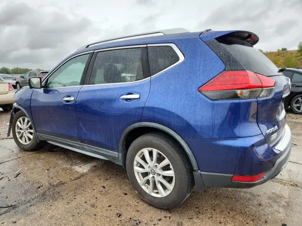 KNMAT2MT5HP508270 2017 NISSAN ROGUE - Image 2