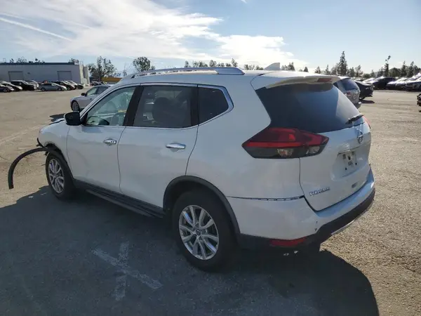 KNMAT2MT5HP514280 2017 NISSAN ROGUE - Image 2