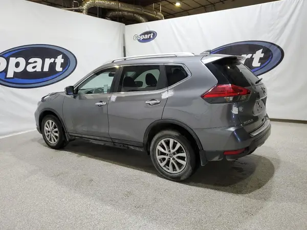 KNMAT2MT5HP514411 2017 NISSAN ROGUE - Image 2
