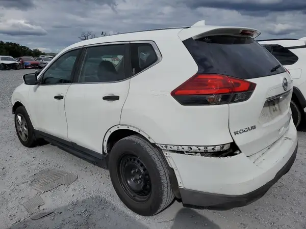 KNMAT2MT5HP517101 2017 NISSAN ROGUE - Image 2