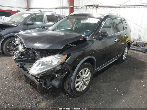 KNMAT2MT5HP517986 2017 NISSAN ROGUE - Image 2