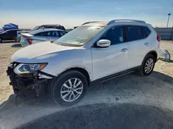 KNMAT2MT5HP520886 2017 NISSAN ROGUE