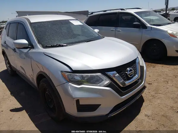KNMAT2MT5HP532925 2017 NISSAN ROGUE - Image 1