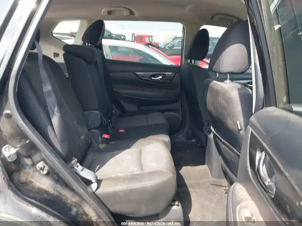 KNMAT2MT5HP536005 2017 NISSAN ROGUE - Image 8