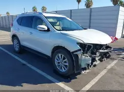 KNMAT2MT5HP540104 2017 NISSAN ROGUE