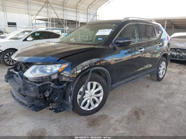 KNMAT2MT5HP541477 2017 NISSAN ROGUE - Image 2