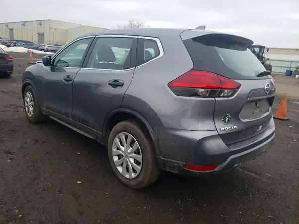 KNMAT2MT5HP544525 2017 NISSAN ROGUE - Image 2