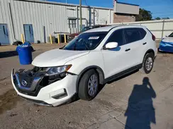 KNMAT2MT5HP544587 2017 NISSAN ROGUE