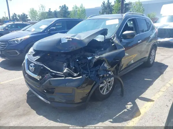 KNMAT2MT5HP546386 2017 NISSAN ROGUE - Image 2